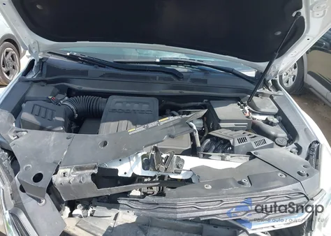 2017 Chevrolet Equinox Ls z USA, uszkodzony, nr VIN 2GNFLEEK5H6330588